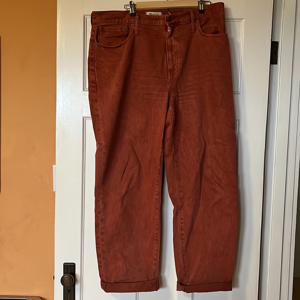 Madewell Baggy Straight Jeans: Garment-Dyed Edition - Picture 6 of 8